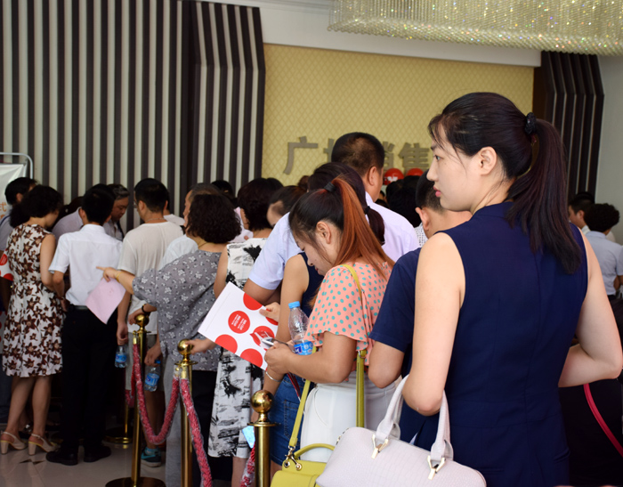 喜報！捷報！一經(jīng)推出即成隴南商業(yè)傳奇！