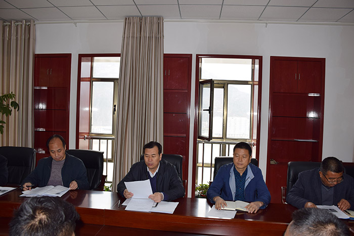 市龍江公司召開(kāi)全體員工大會(huì)，專(zhuān)題傳達(dá)學(xué)習(xí)上級(jí)會(huì)議精神