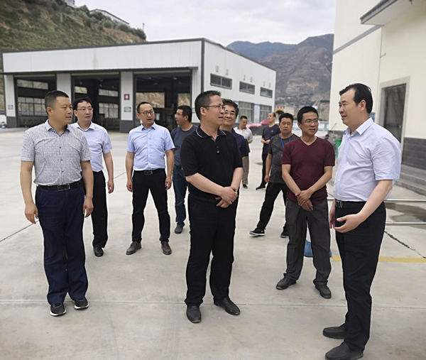 隴南市委常委、組織部部長楊郃調(diào)研指導(dǎo)市龍江城鄉(xiāng)發(fā)展集團(tuán)公司黨建工作