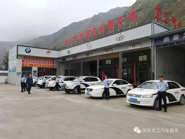 金錘鈑金，銀槍噴漆！龍江汽修值得信賴！